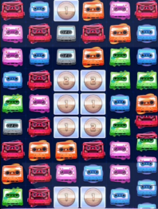 Базовая игра - ленты и мгновенный приз в Retro tapes